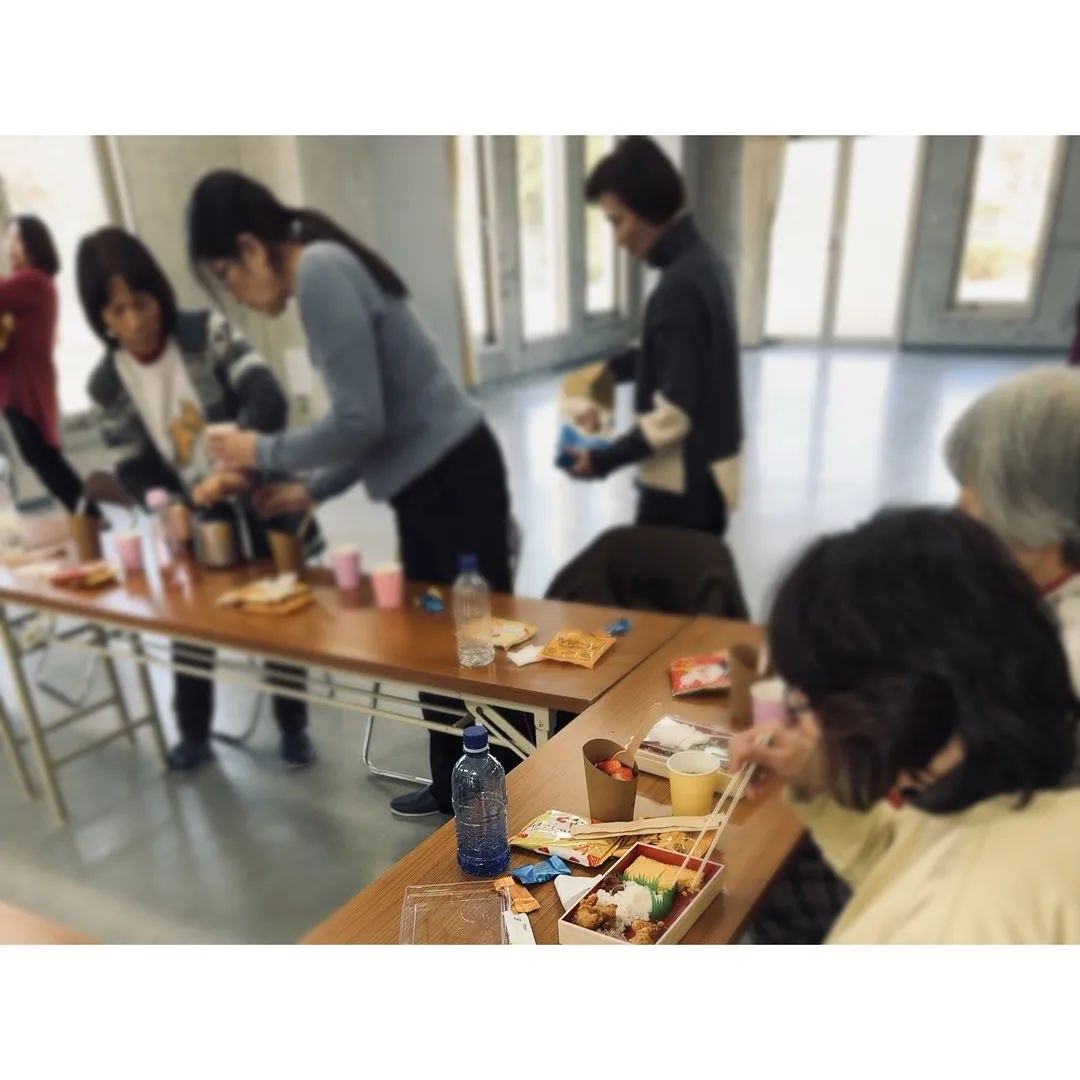 昨日は四季折々の景色が素晴らしいみずき台集会所のヨガクラスの...