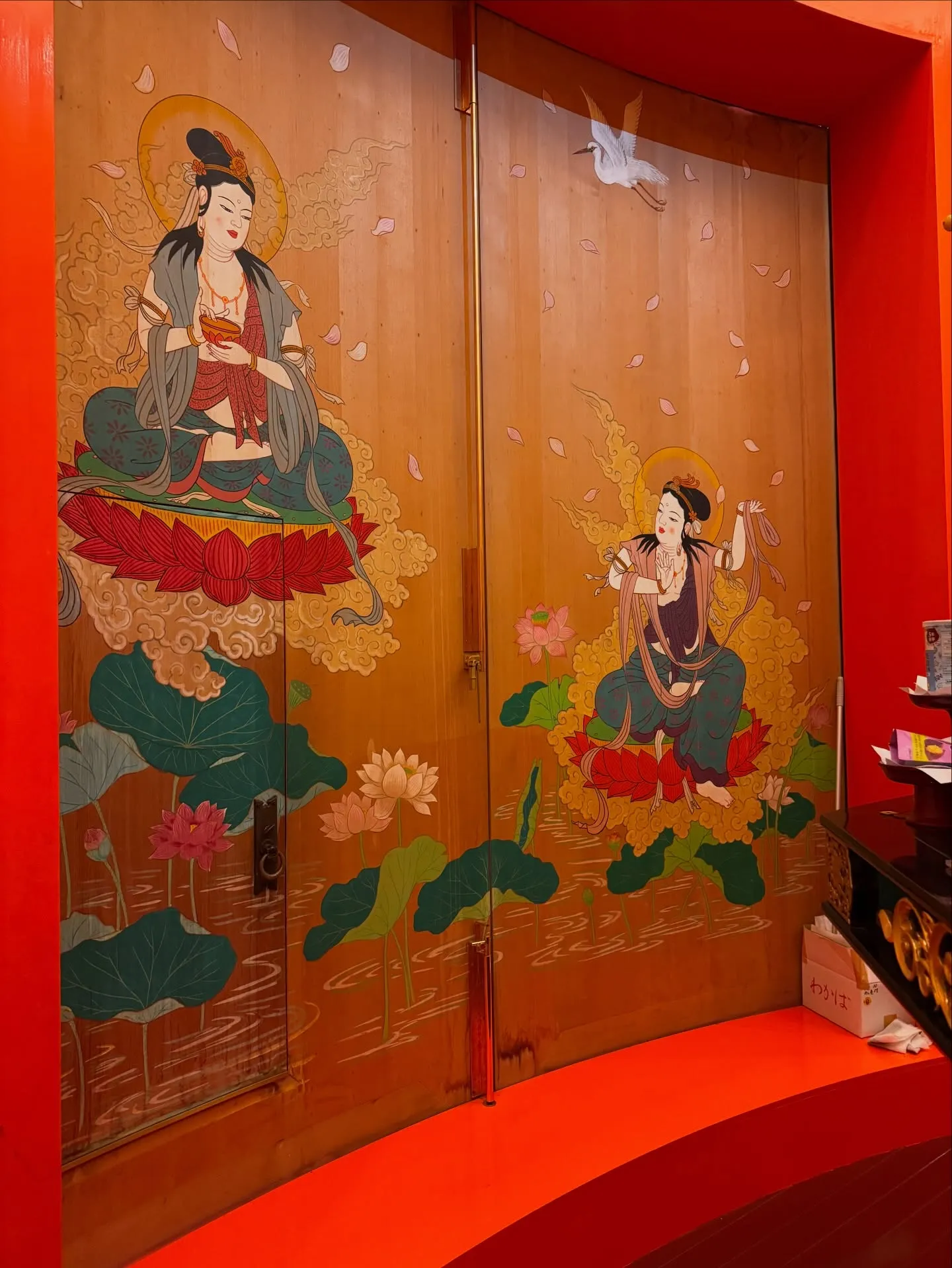 インドではスマートで虎の皮一枚だけ身に纏って、生首下げて勇ま...